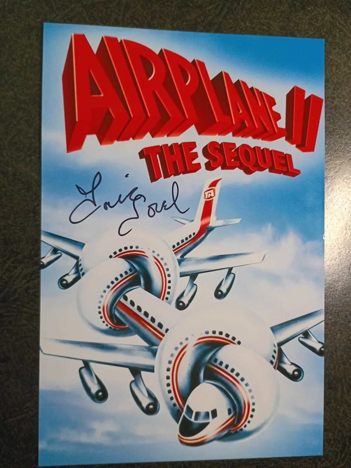 LOUISE SOREL As REENA — LOUISE SOREL As NURSE Hand Signed Autograph Photo - ACTRESS - AIRPLANE II, изображение 4