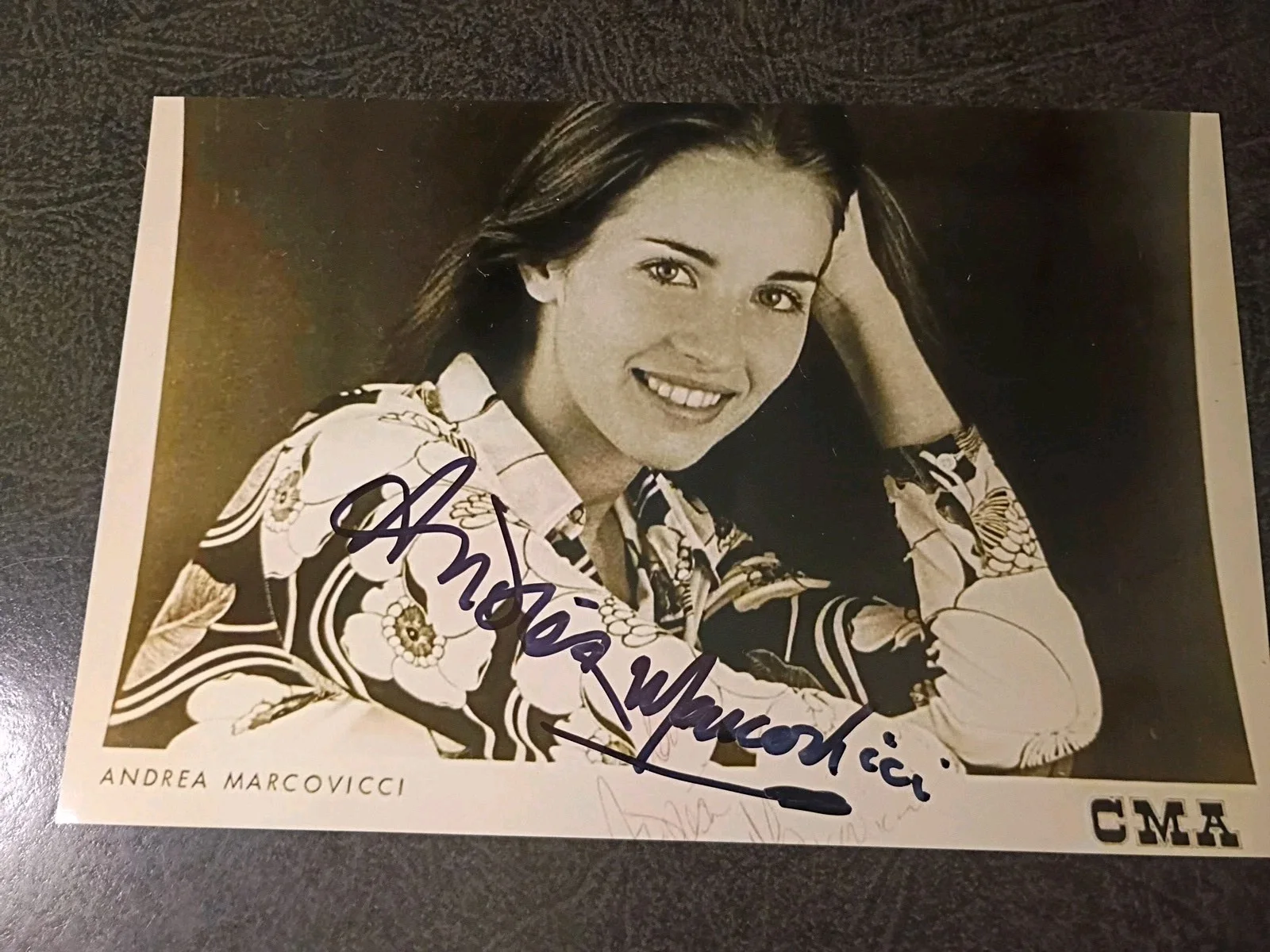 ANDREA MARCOVICCI — ANDREA MARCOVICCI 2 Hand Signed Autograph 4X6 Photo S = BEAUTIFUL ACTRESS, image 2