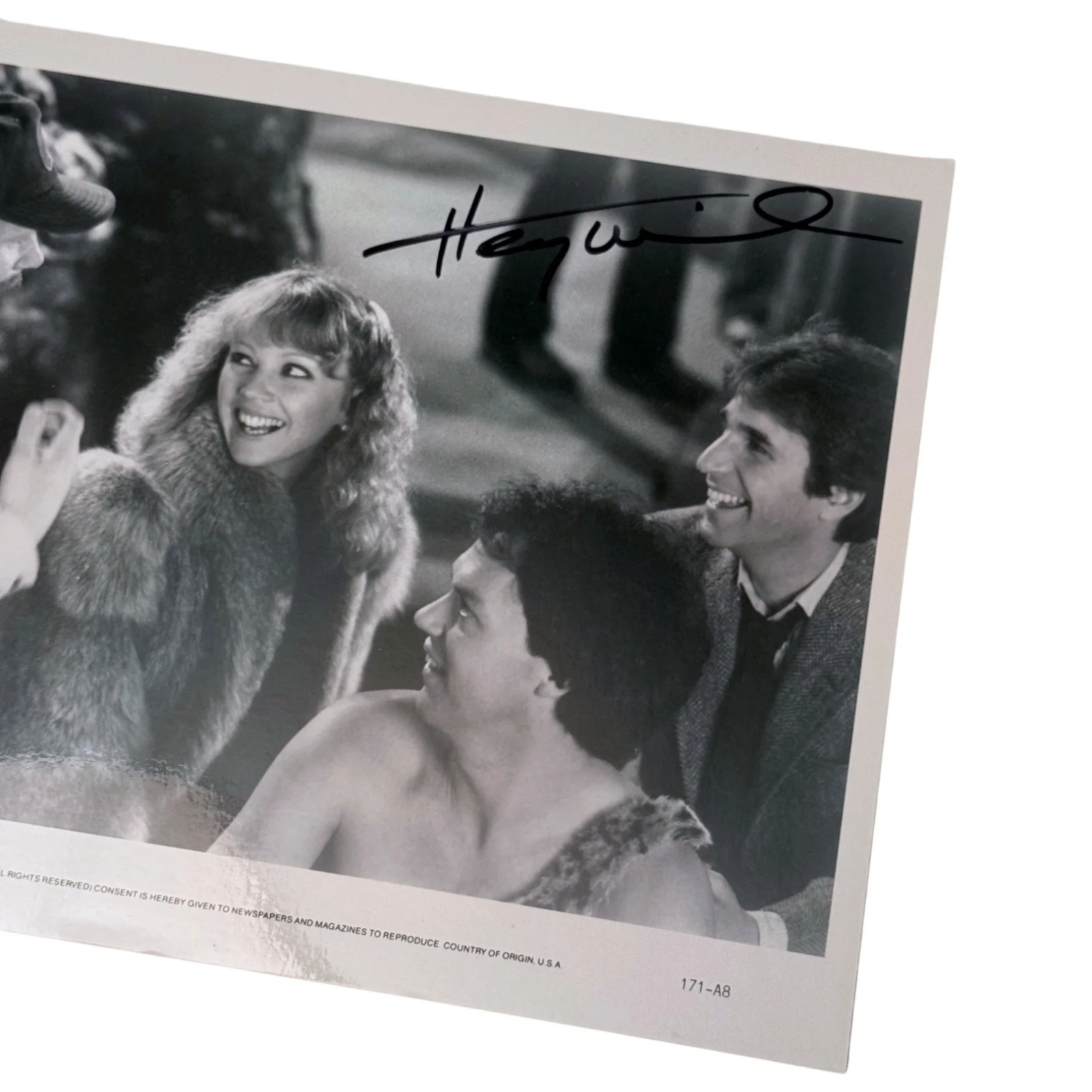 Henry Winkler — Henry Winkler Signed 8x10 Photo The Ladd Company 1982 COA Autograph Happy Days, изображение 4