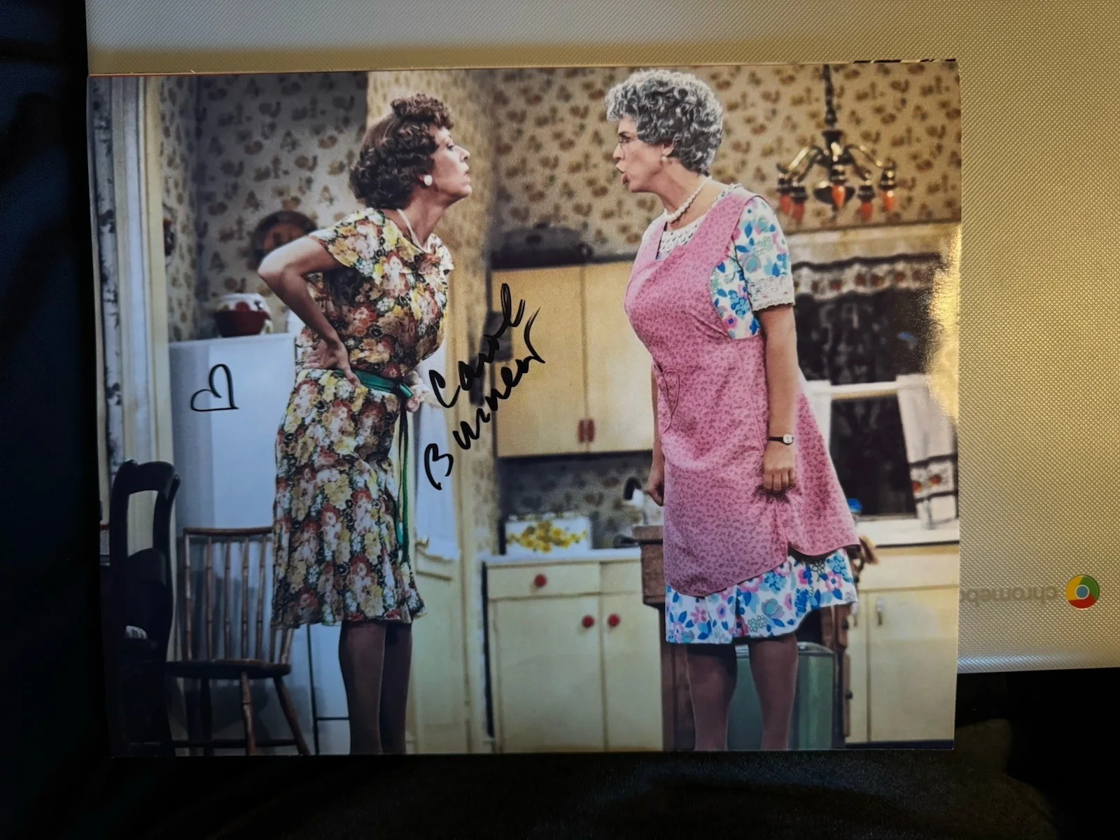 Carol Burnett — Carol Burnett signed 8x10 photo Mama's Family Saul autographed