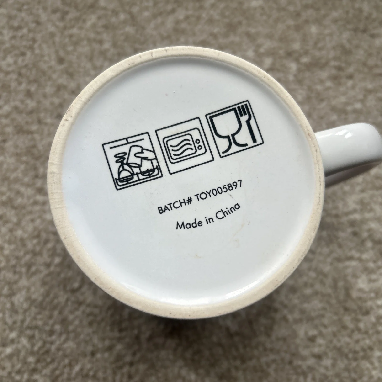 Official Looney Tunes Thats all Folks coffee mug, image 3