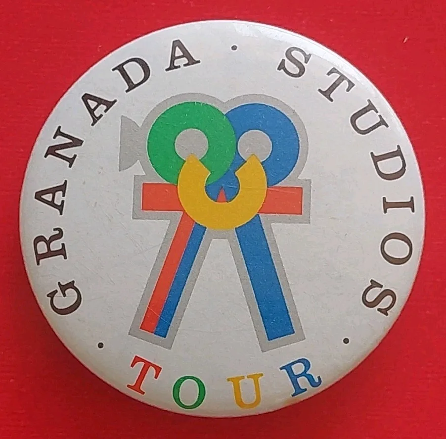 Vintage Granada Studios Tour & Original SKY Television Logo Pin Badges. Retro., изображение 2