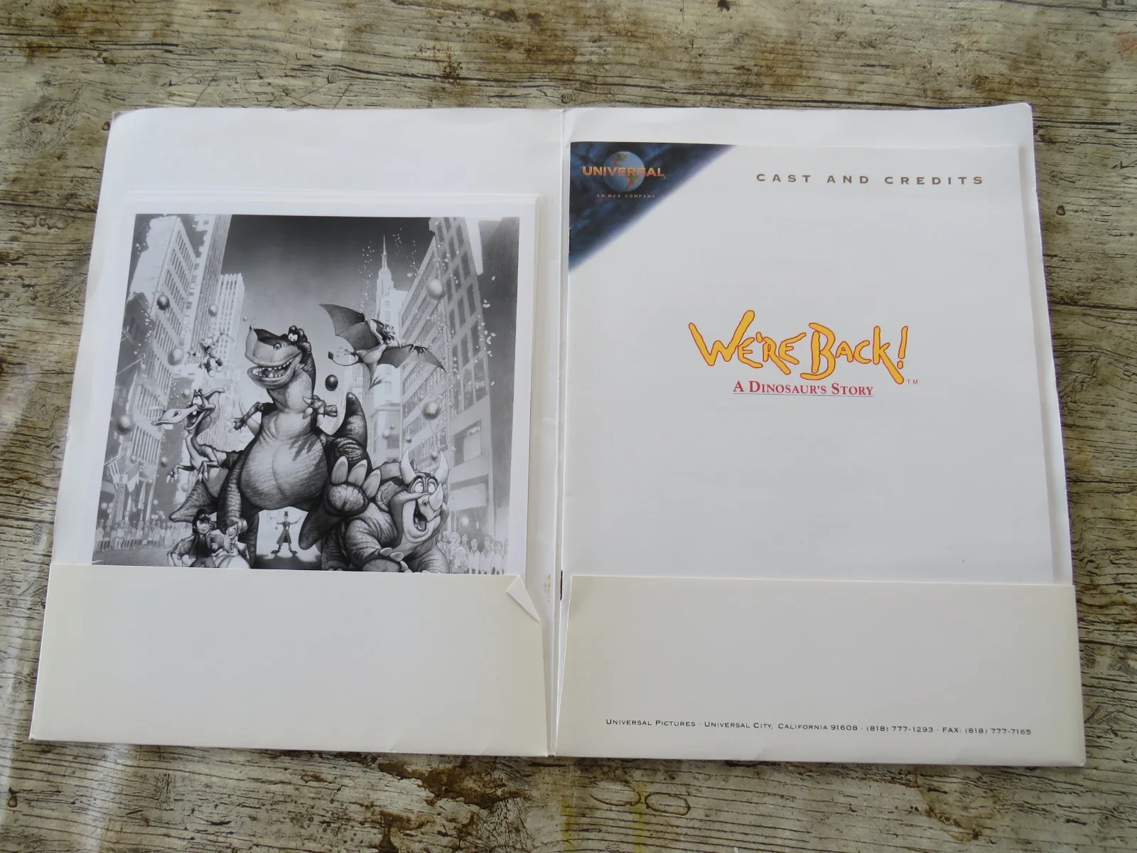 WE'RE BACK A DINOSAUR'S STORY ORIGINAL 1993 CINEMA FILM PRESS KIT 6 PHOTOS RARE, изображение 2