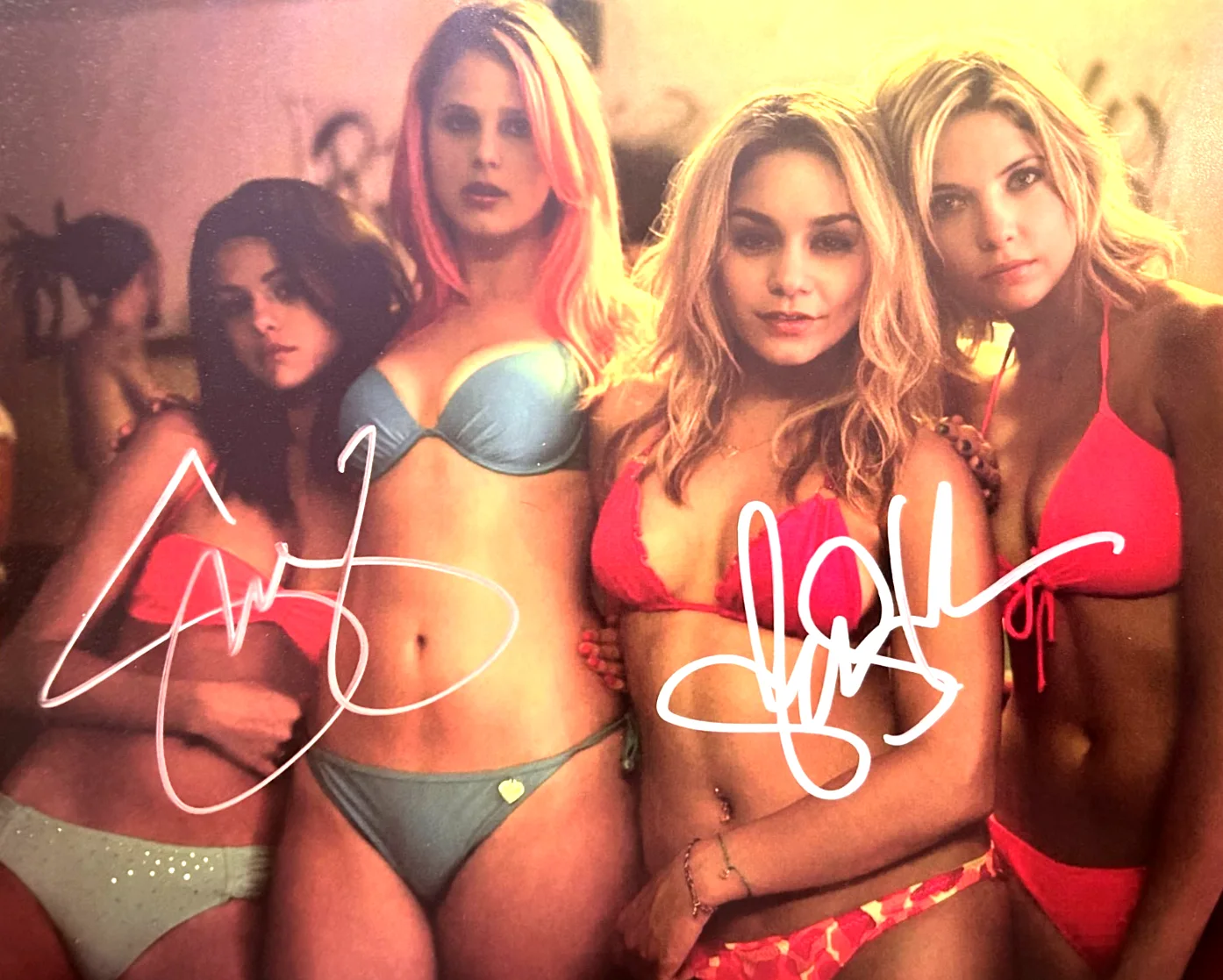 Selena Gomez, Vanessa Hudgens — Vanessa Hudgens & Selena Gomez Signed 8x10" Authentic Original Autographs w/COA, image 3