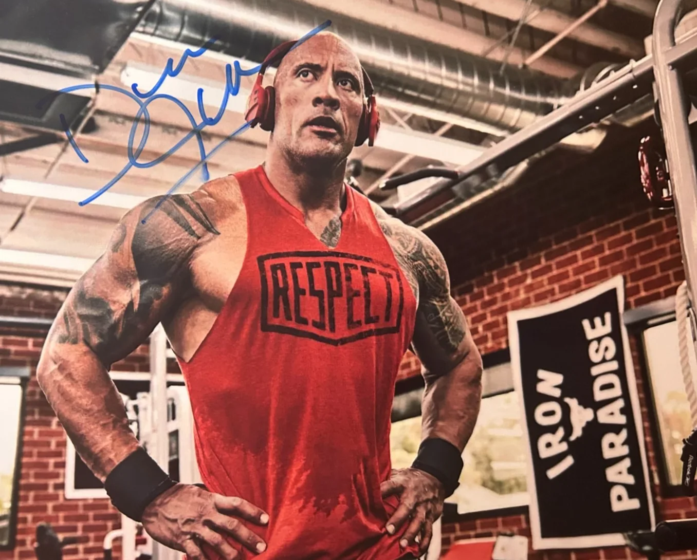 Dwayne THE ROCK Johnson — Dwayne Johnson THE ROCK Signed 8x10" Authentic Original Autograph w/COA, image 3