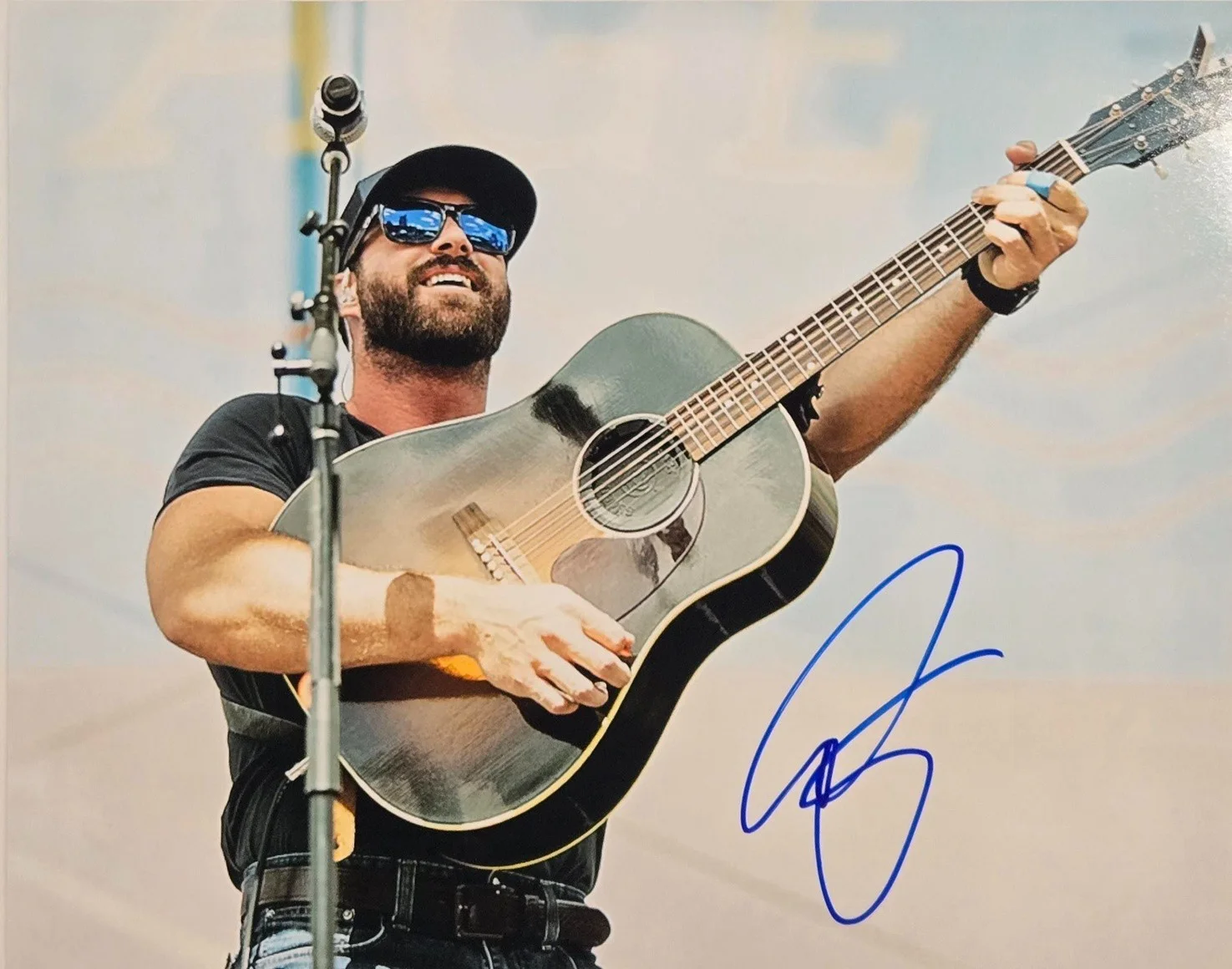 Riley Green — Riley Green Signed Autographed Auto 8x10 Photo Country Music CMT Star Musician