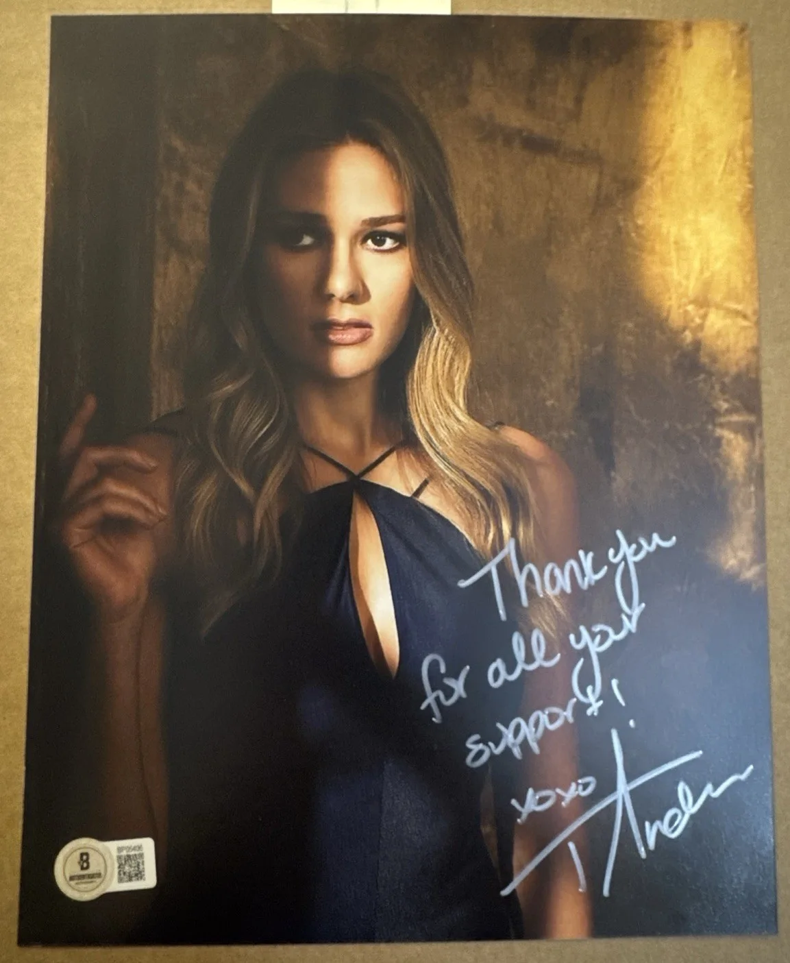Tori Anderson — Tori Anderson Signed NCIS 8x10 Photo Beckett BAS Autograph