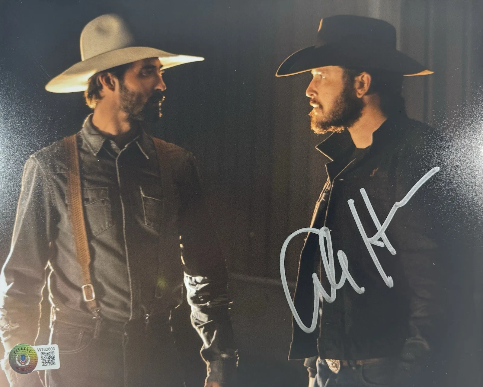 Cole Hauser — COLE HAUSER SIGNED 8x10 PHOTO RIP WHEELER YELLOWSTONE DUTTON RANCH BAS COA