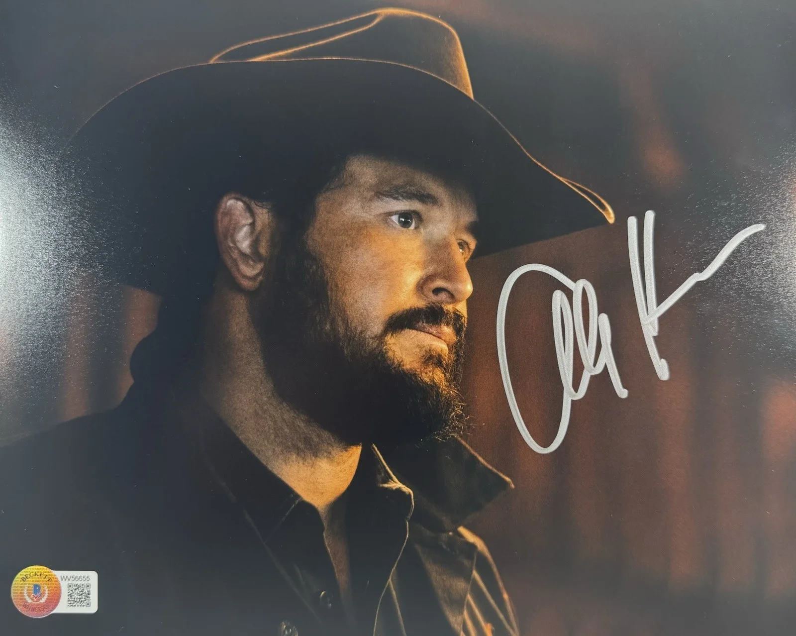 Cole Hauser — COLE HAUSER SIGNED 8x10 PHOTO RIP WHEELER YELLOWSTONE DUTTON RANCH BAS COA