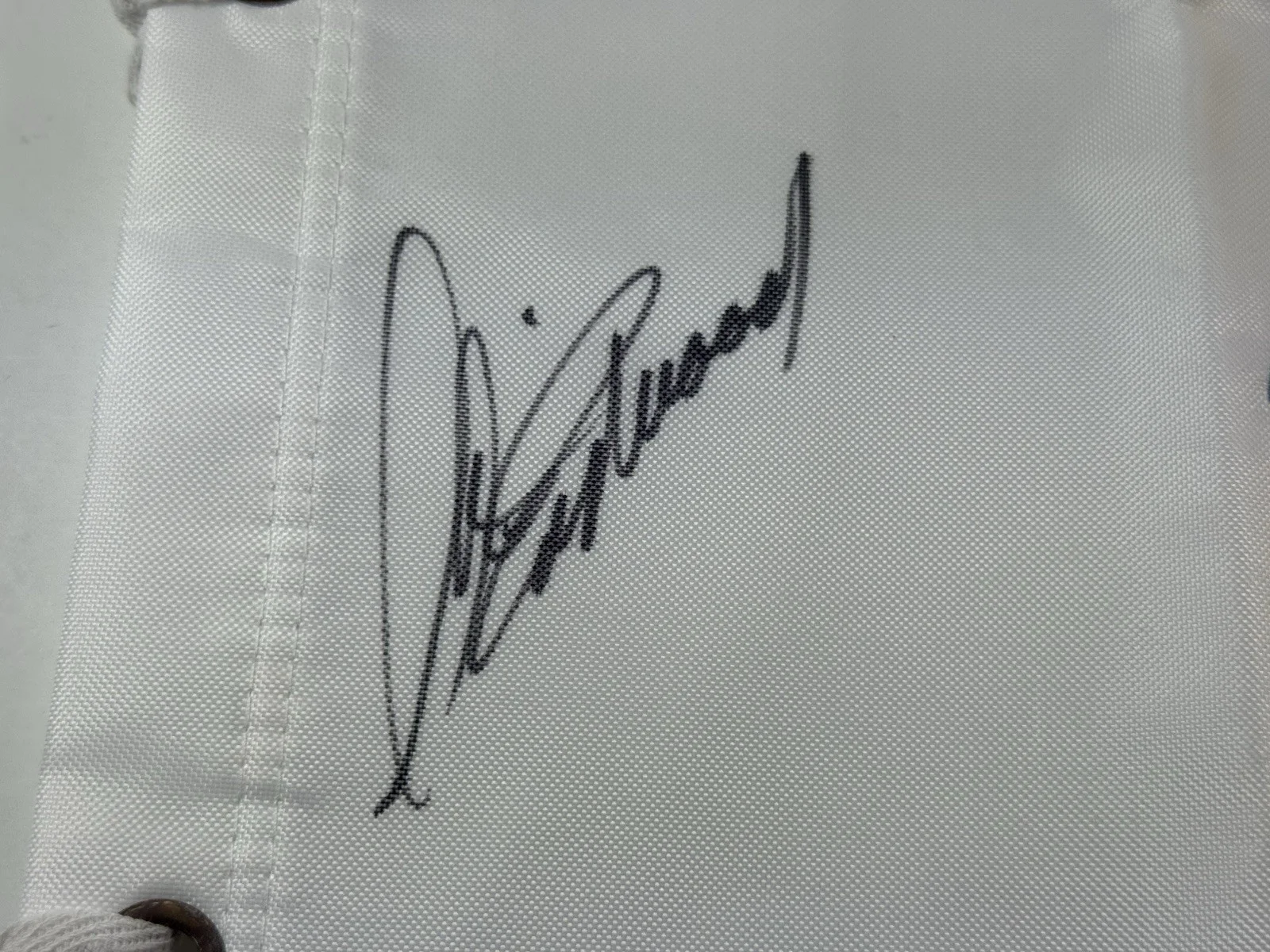 Clint Eastwood — BANDERA DE GOLF PEBBLE BEACH FIRMADA POR CLINT EASTWOOD AUTOGRAFIADA BECKETT BAS LOA BF76251, изображение 3