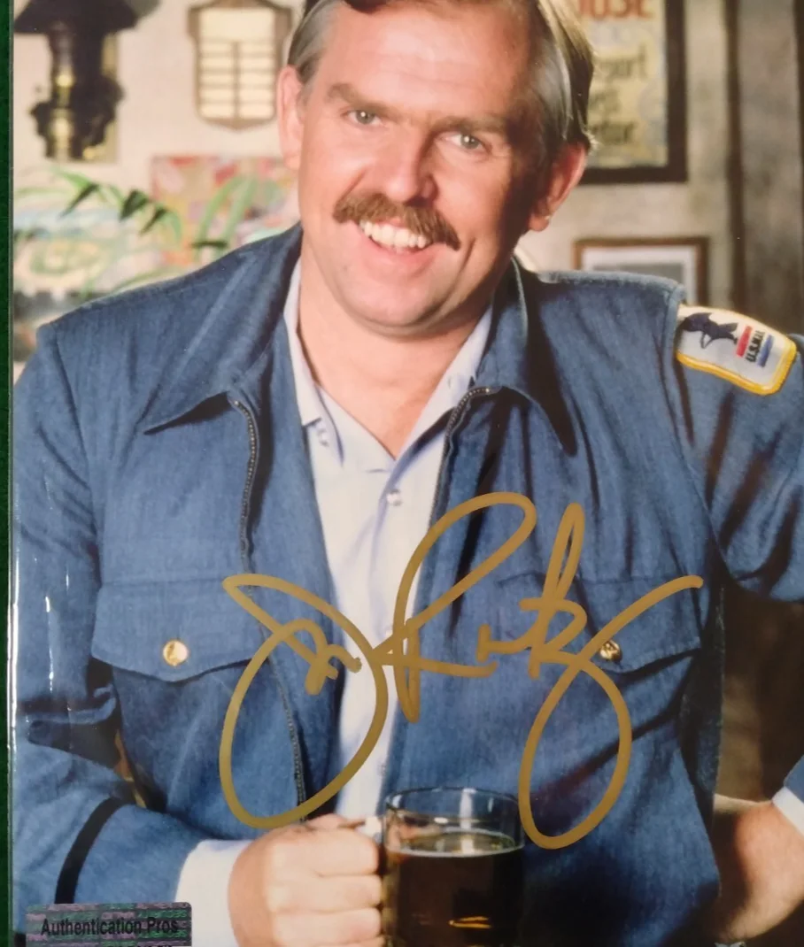 JON RATZENBERGER — John Ratzenberger Signed Autographed 8x10 Photo CERT #983854 AUTO, image 2