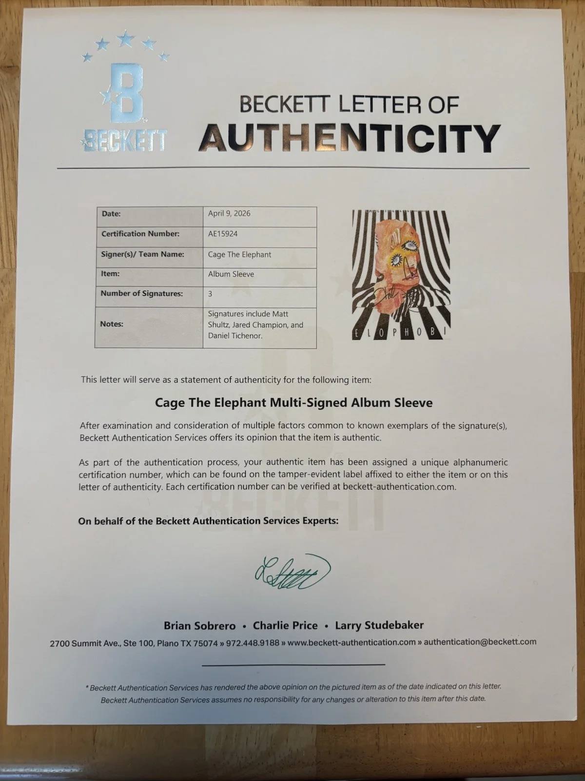 CAGE THE ELEPHANT Signed Autographed “MELOPHOBIA” VINYL BECKETT COA, image 2