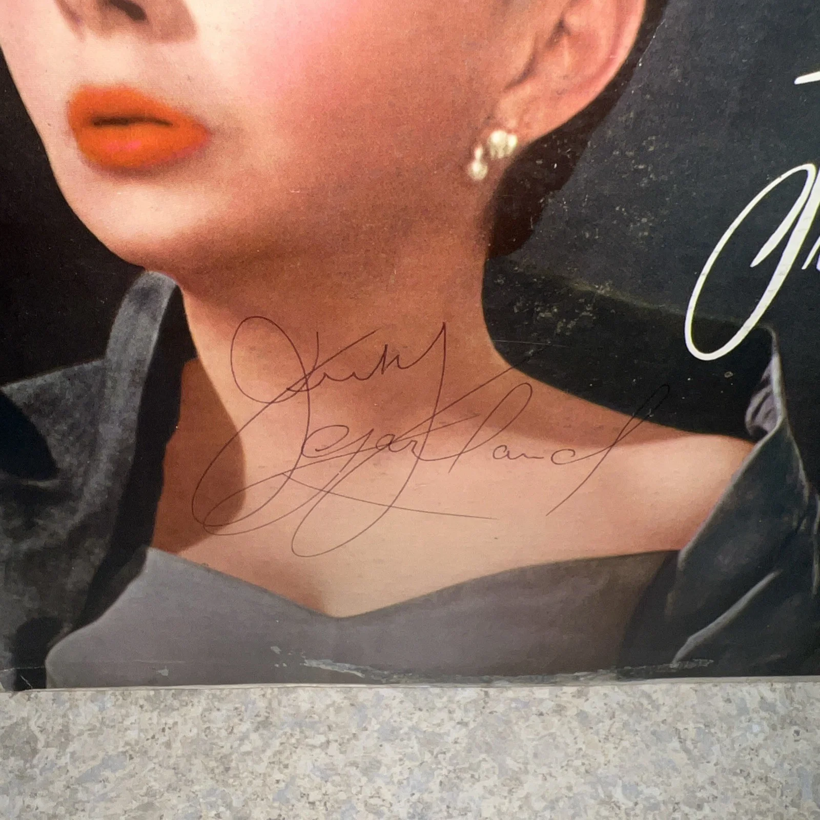 Judy Garland Signed Album Autograph - “Judy” Autographed, изображение 4