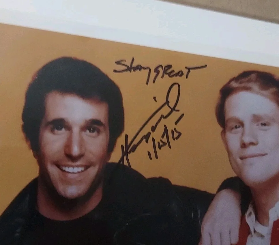 Henry Winkler — Happy Days Henry Winkler Signed 8x10 Photo - THE FONZ, изображение 2