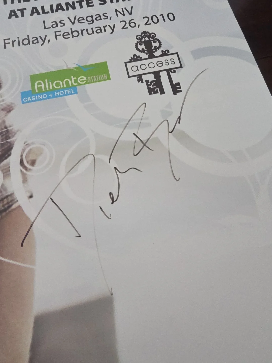 Dierks Bentley — DIERKS BENTLEY SIGNED AUTOGRAPH LARGE CONCERT POSTER- 2010, изображение 2