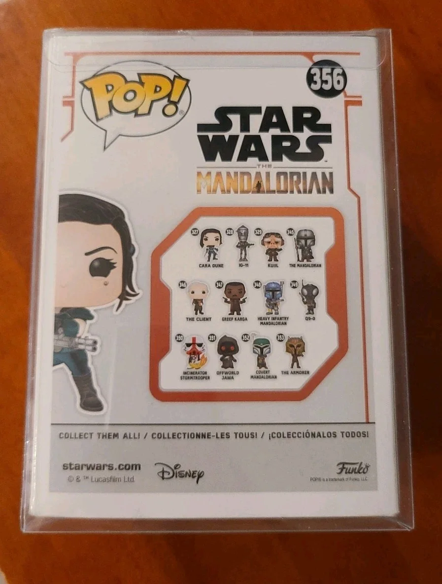Gina Carano — GINA CARANO SIGNED AUTOGRAPHED CARA DUNE Funko POP! MANDALORIAN FYE Exclusive, изображение 4