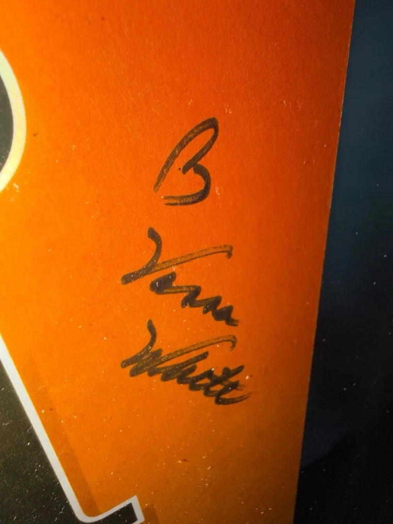 Vanna White, Pat Sajak — Vanna White And Pat Sajak Dual Signature On $1000 Wedge Wheel of Fortune Framed, изображение 3