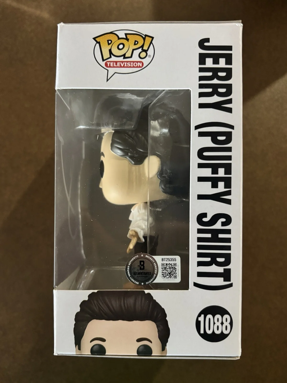 Jerry Seinfeld — Jerry Seinfeld Signed Autographed Seinfeld Funko Pop #1088 Beckett COA AUTHENTIC, изображение 2
