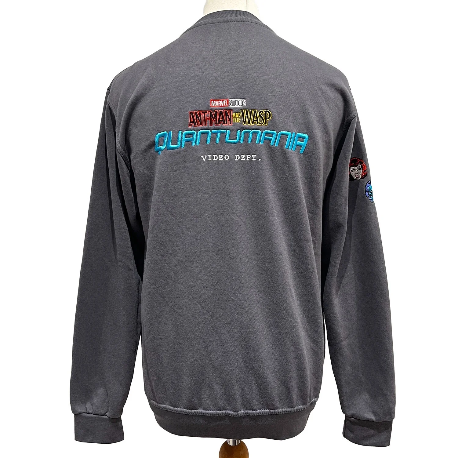 ANT-MAN Cast & Crew Sweatshirt Video Dept Movie Marvel Studios Production Gift M, image 2