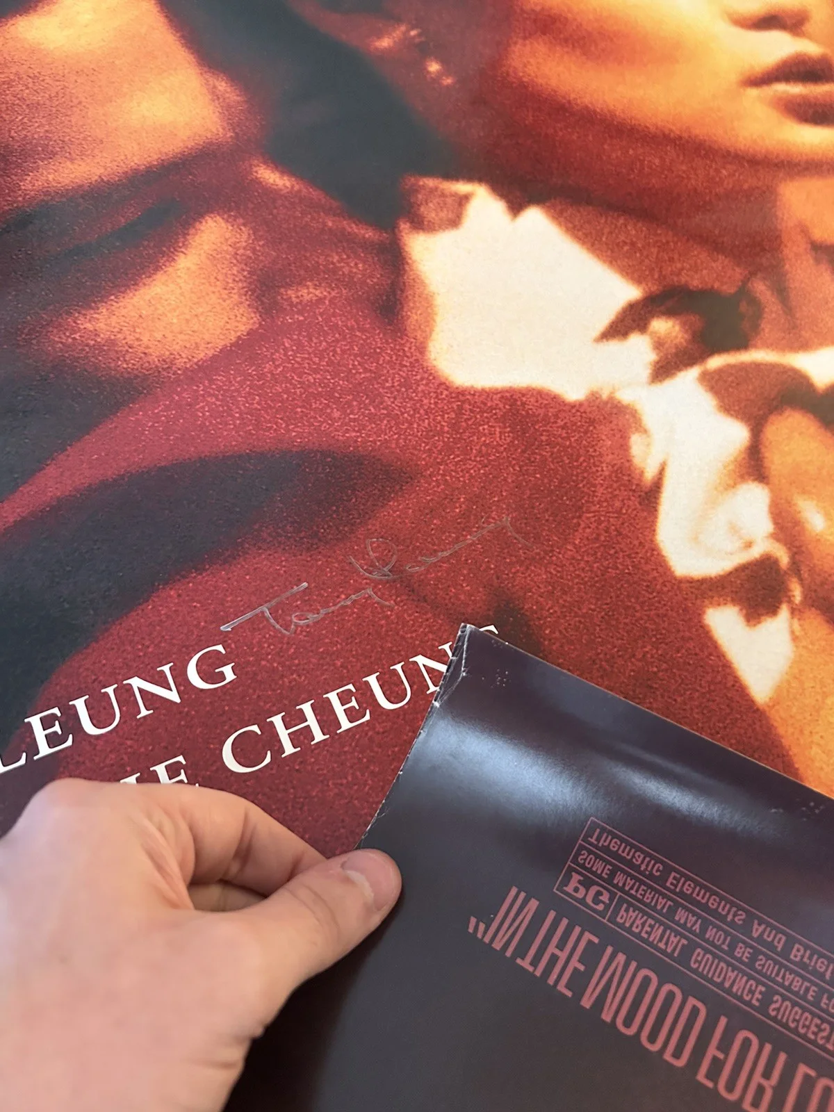 Tony Leung — IN THE MOOD FOR LOVE Poster SIGNED by TONY LEUNG, 27x40 Original 1-Sheet D/S, изображение 3