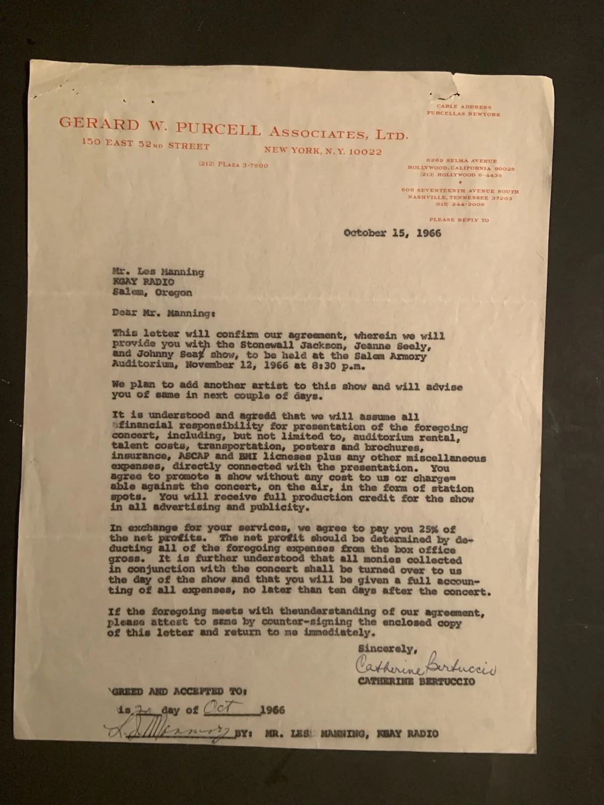 Stonewall Jackson signed album with letterhead, image 3