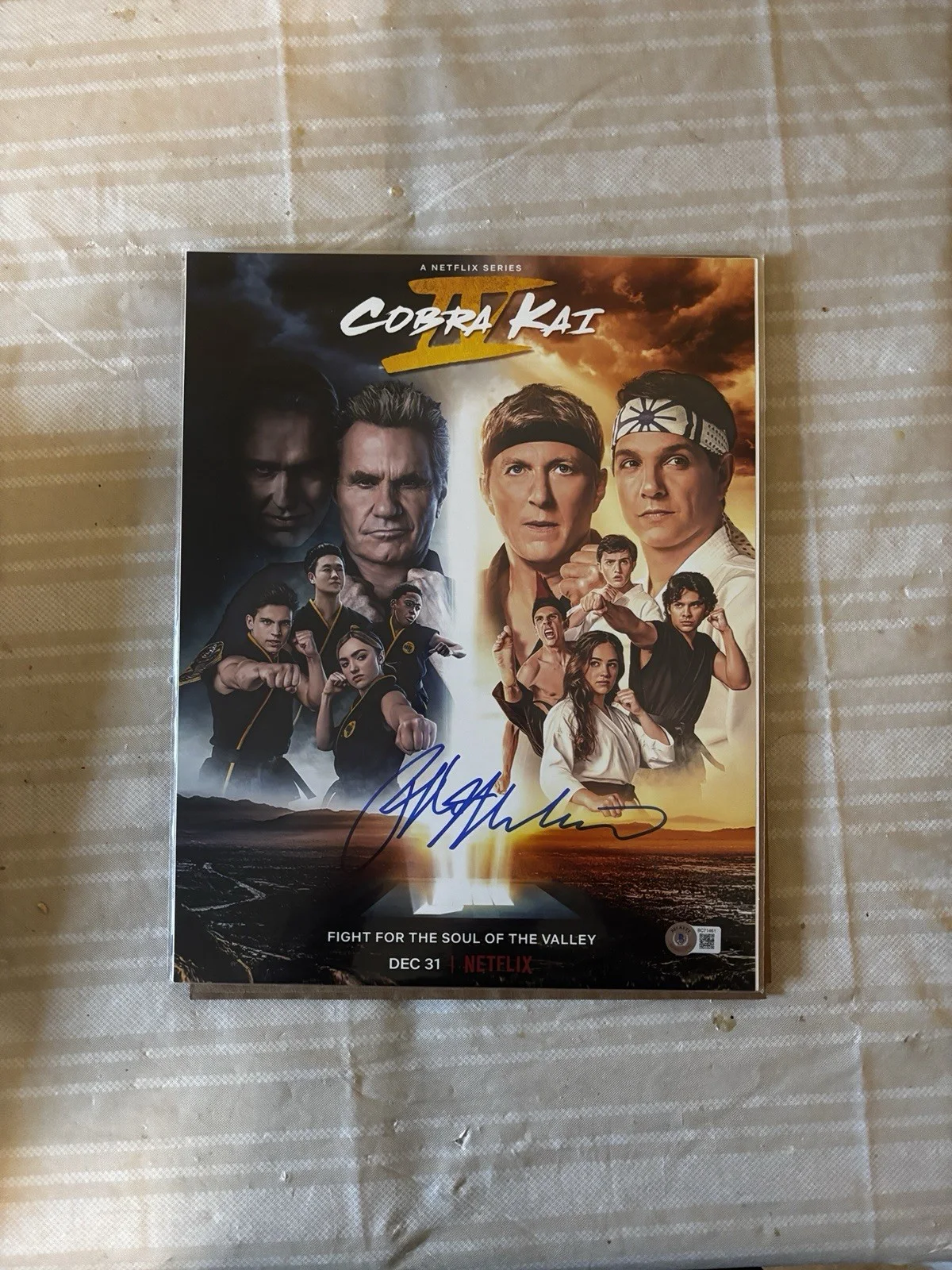 Ralph Macchio — Ralph Macchio Cobra Kai Authentic Signed 11x14 Vertical Photo Autographed BAS, image 2