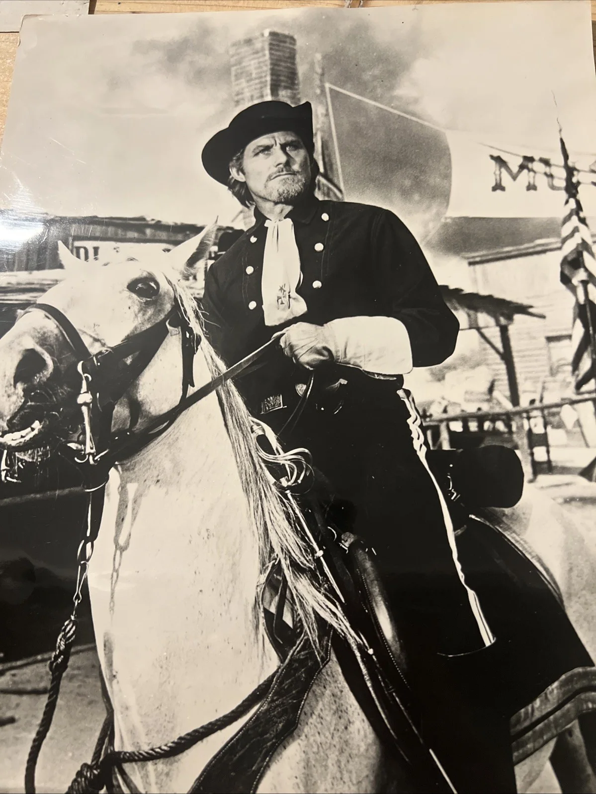 Rare press publicity fim memorabilia CUSTER OF THE WEST Synopsis Photos/ Stills, изображение 2