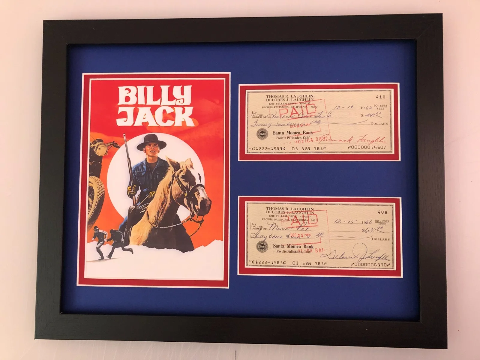 TOM LAUGHLIN, DELORES TAYLOR — TOM LAUGHLIN & DELORES TAYLOR SIGNED PHOTO DISPLAY "BILLY JACK" JSA LOA COA, image 5