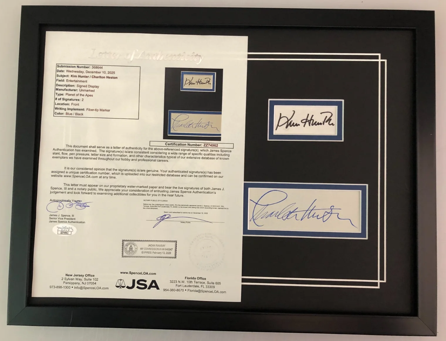 CHARLTON HESTON, KIM HUNTER — CHARLTON HESTON & KIM HUNTER SIGNED PHOTO DISPLAY "PLANET OF THE APES" JSA COA, image 2