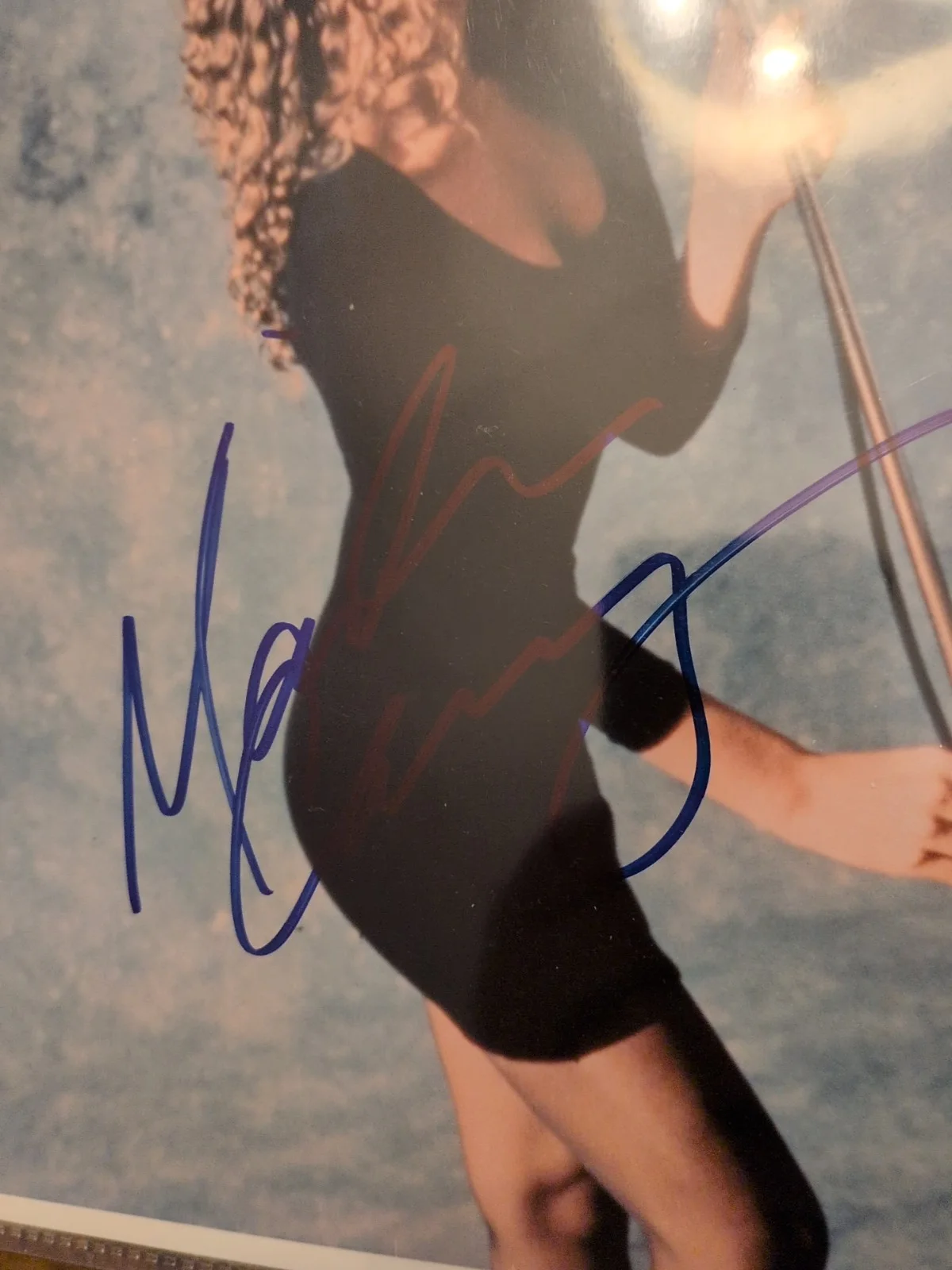 Mariah Carey Signed 8x10 Photo Full Name Autograph - COA Included - Full Color, изображение 3