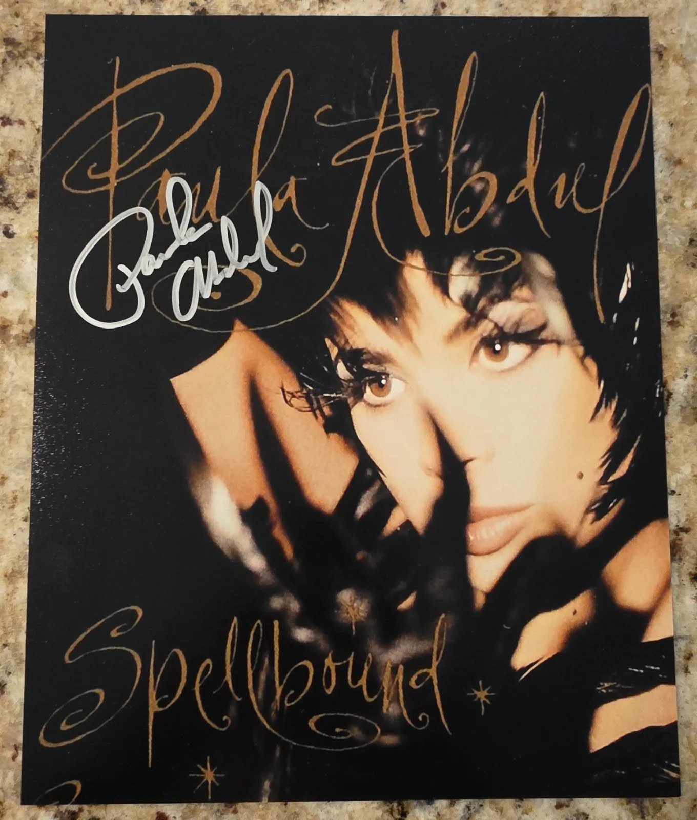 Paula Abdul — Paula Abdul Signed Autograph 8x10 Photo JSA Certified American Idol Judge