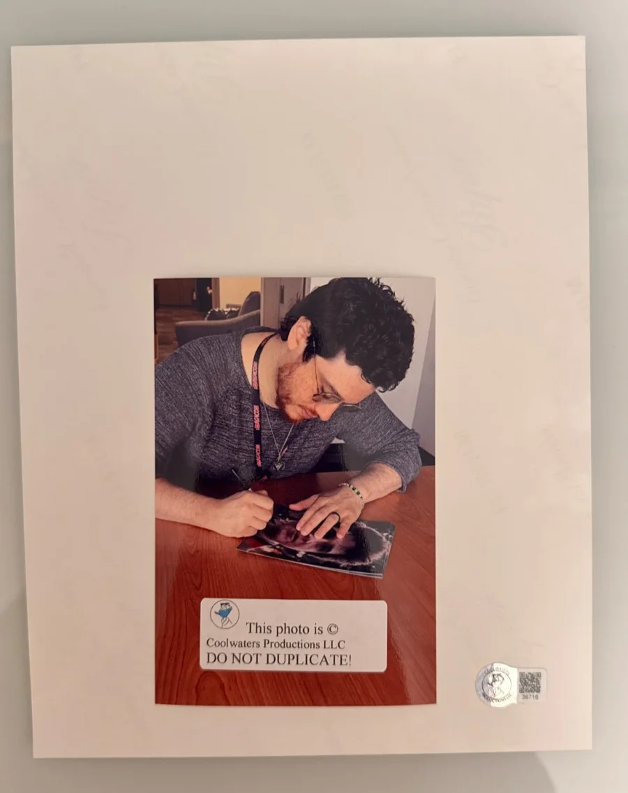 Chester Rushing — Stranger Things Chester Rushing as Tommy Autograph signed 8x10 photo Coolwaters, изображение 2