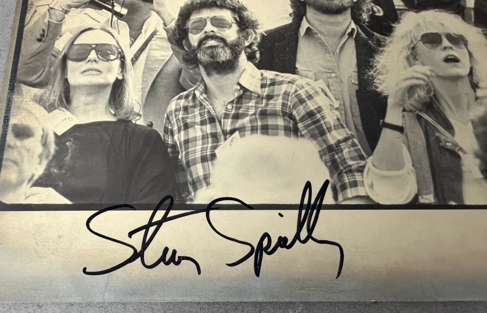 STEVEN SPIELBERG MOVIE DIRECTOR SIGNED AUTOGRAPH VINTAGE PHOTO W/GEORGE LUCAS, изображение 2