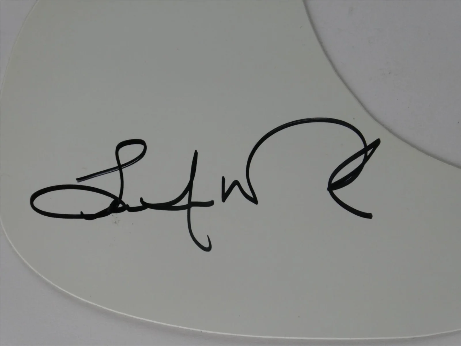 Lee Ann Womack Signed White Guitar Pickguard Autographed, image 2
