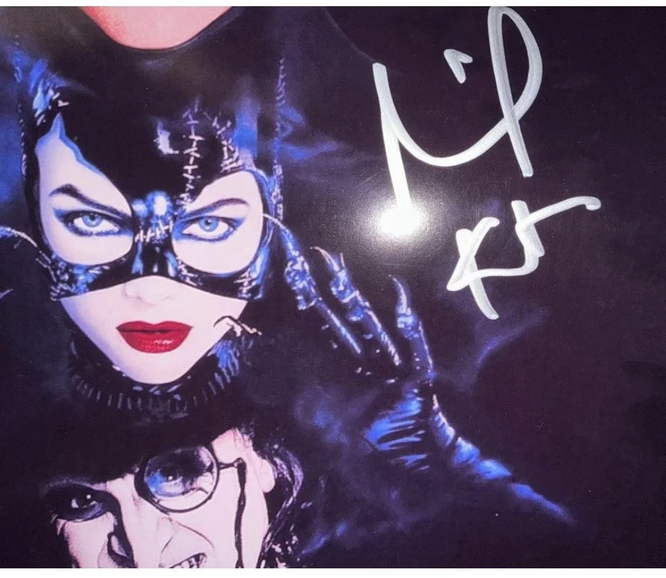 Michael Keaton Signed Batman Returns 11x17 Poster with American Collectibles COA, изображение 3