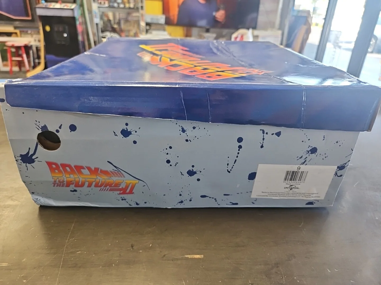 MICHAEL J. FOX SIGNED BACK TO THE FUTURE II SNEAKER SHOE w/ a Original Box PSA, image 2