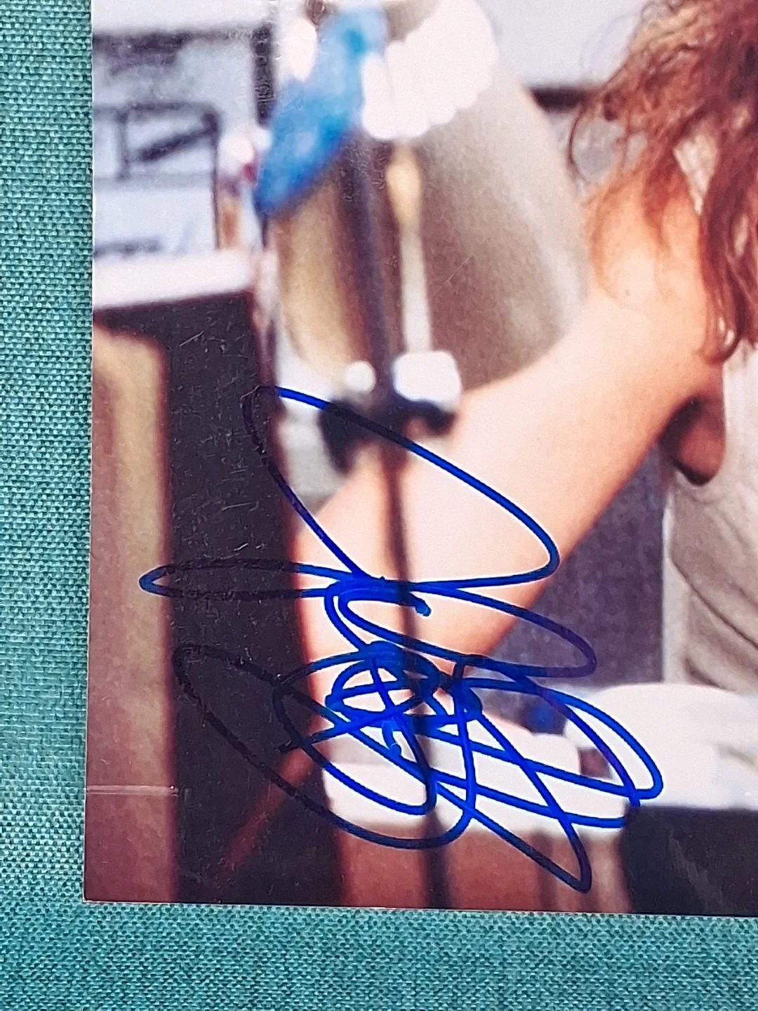 Julia Roberts — Julia Roberts Signed 8x10 Erin Brockovich Photo Brian Litzel Autographs COA, изображение 4