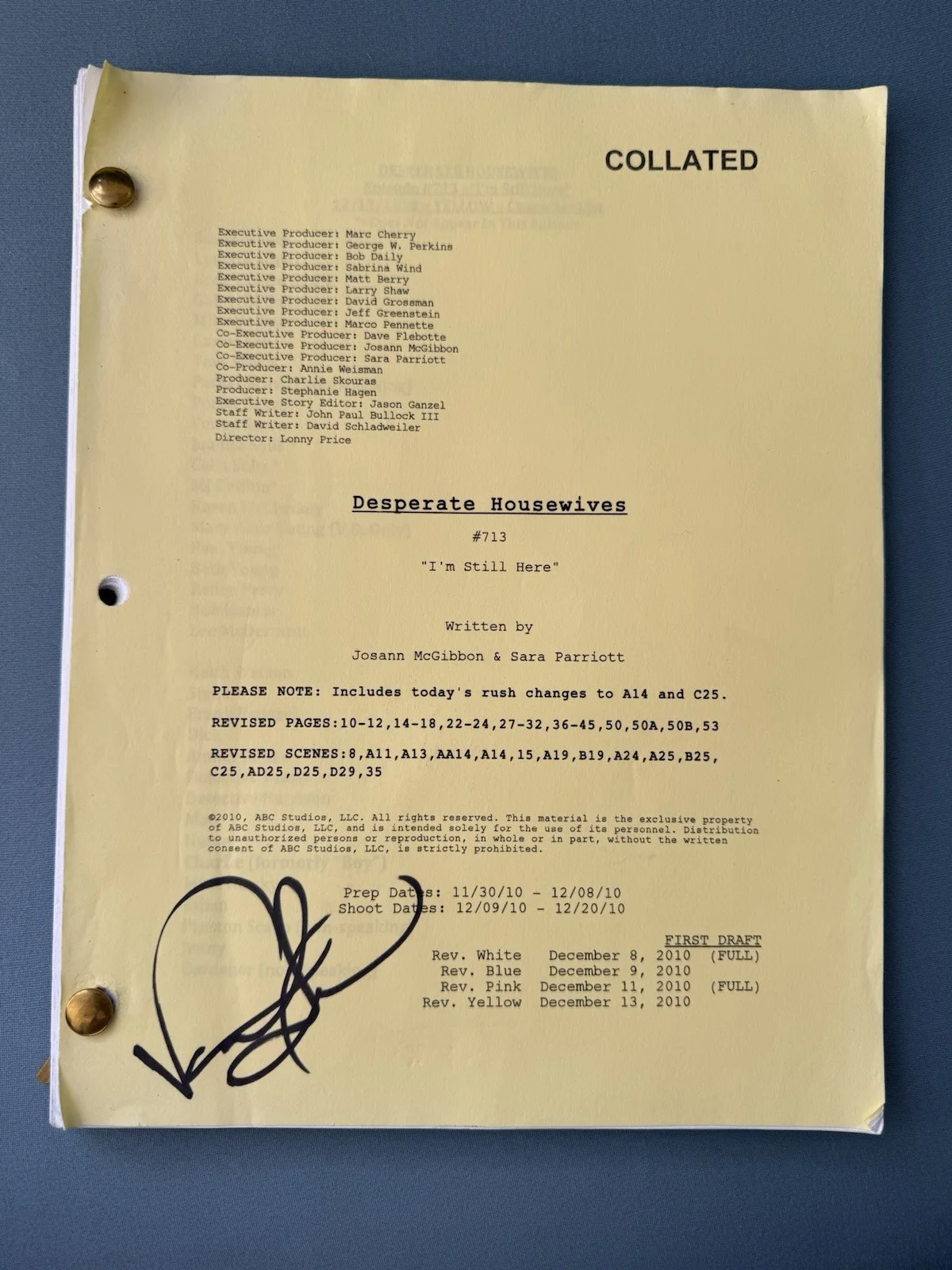 Vanessa Williams Desperate Housewives/666 Park Ave Original Scripts Autographed, image 2