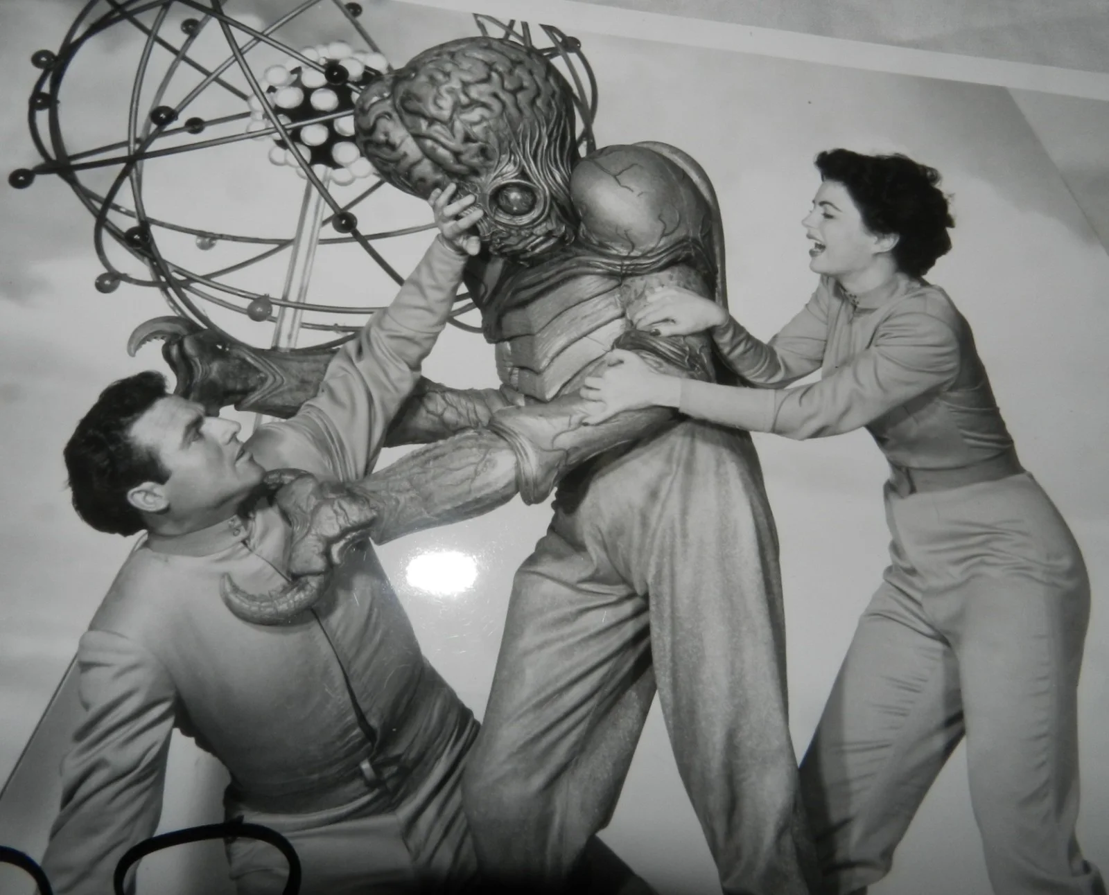 Rex Reason — Rex Reason Autographed photo from This Island Earth - Sci-Fi Classic, image 4