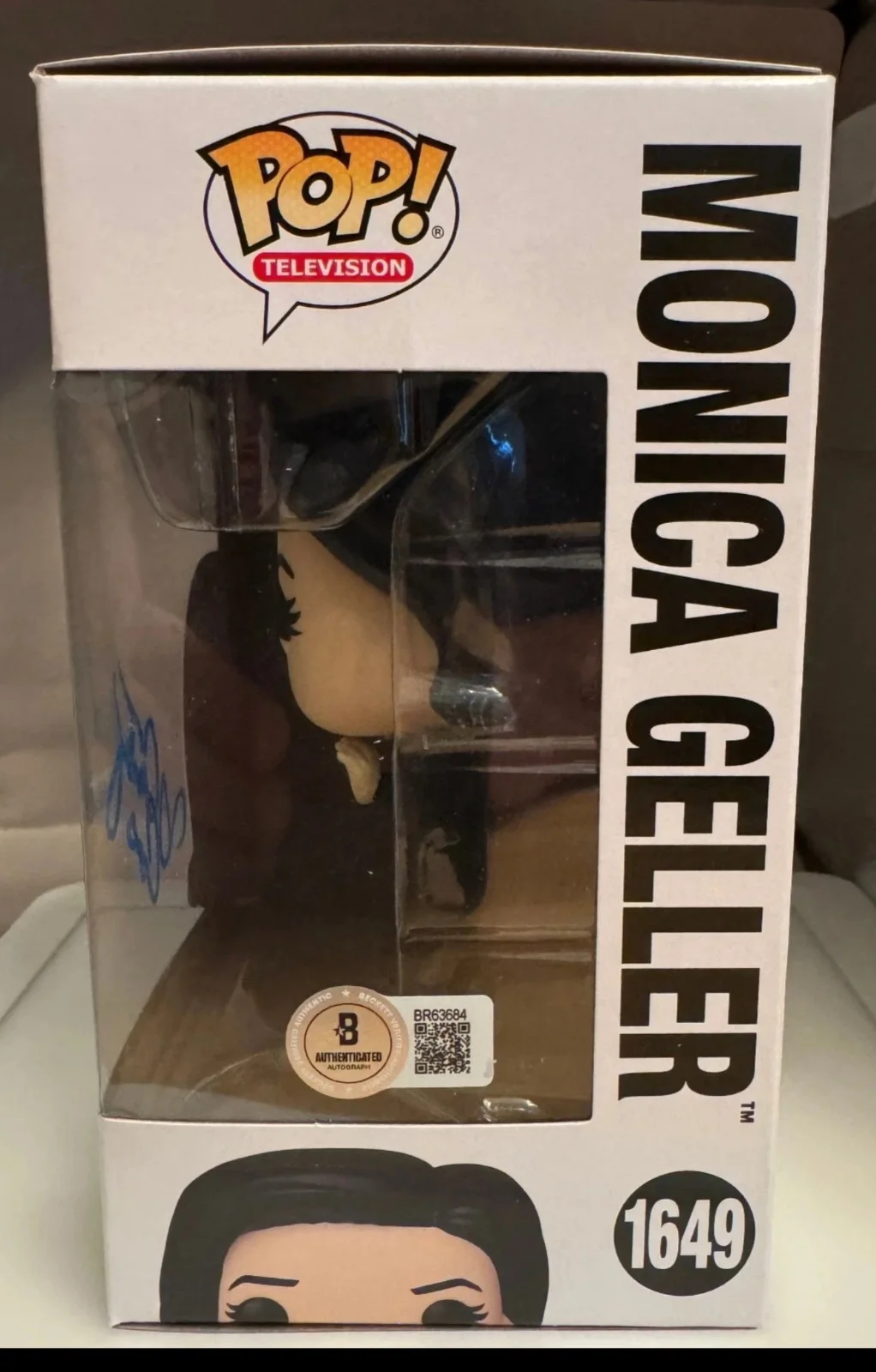 Courtney Cox — Courtney Cox Signed Autograph Friends Funko Pop 1649 Beckett BAS Monica Geller, изображение 2