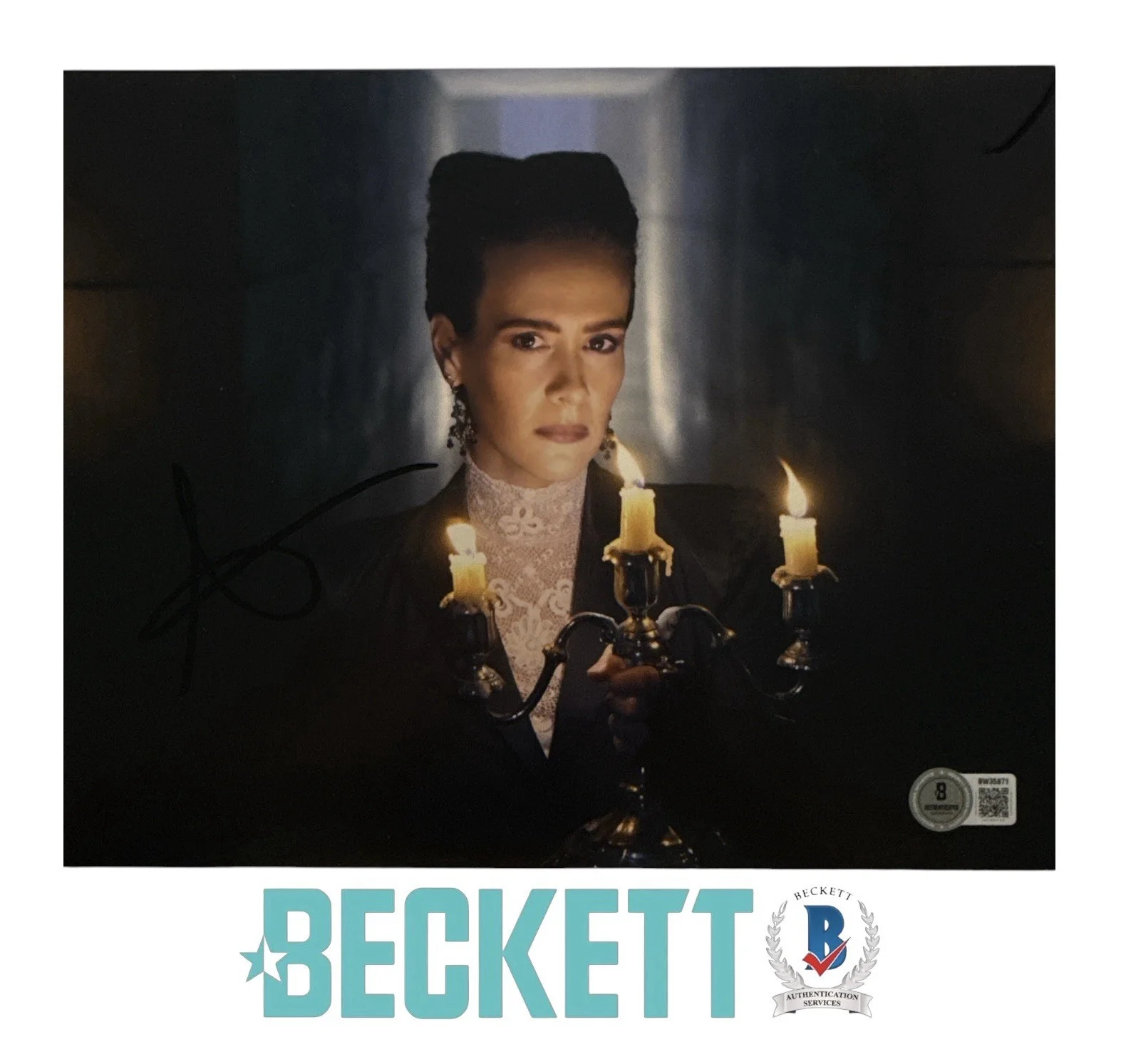 Sarah Paulson — Sarah Paulson Signed 8x10 American Horror Story Wilhemina Venable Photo Beckett
