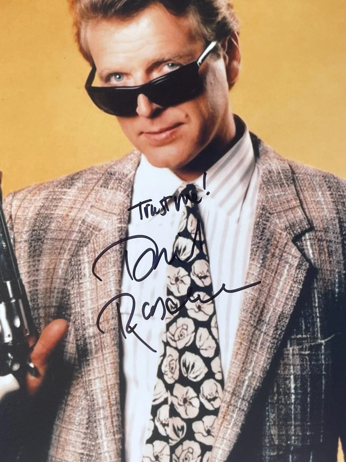David Rasche — David Rasche Authentic Hand Signed 8x10 Photo Autograph Sledge Hammer, image 2