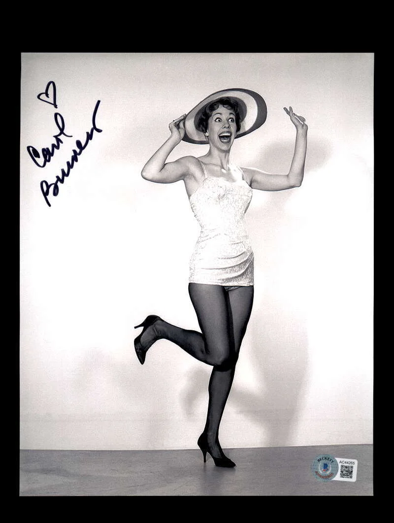 Carol Burnett — Carol Burnett Beckett BAS Signed 8x10 Photo Autograph