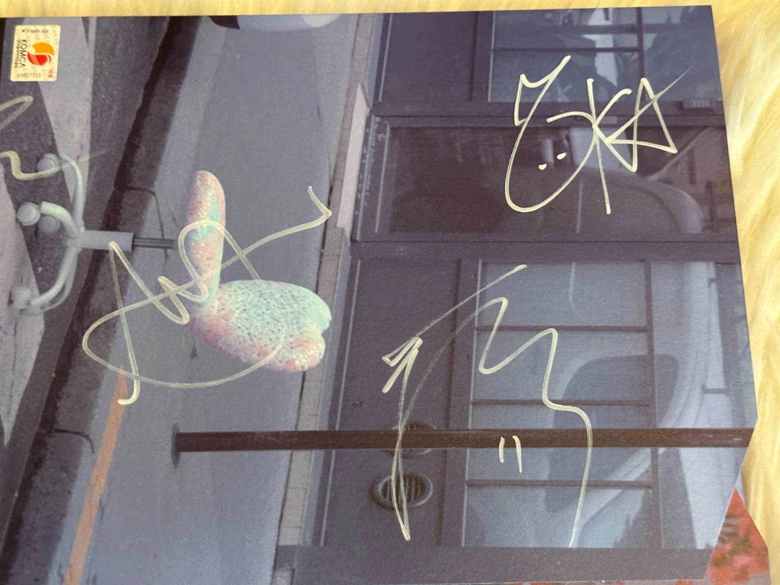ILLIT [MAMIHLAPINATAPA] - ALL MEMBER Autograph(Signed) PROMO ALBUM KPOP, image 3