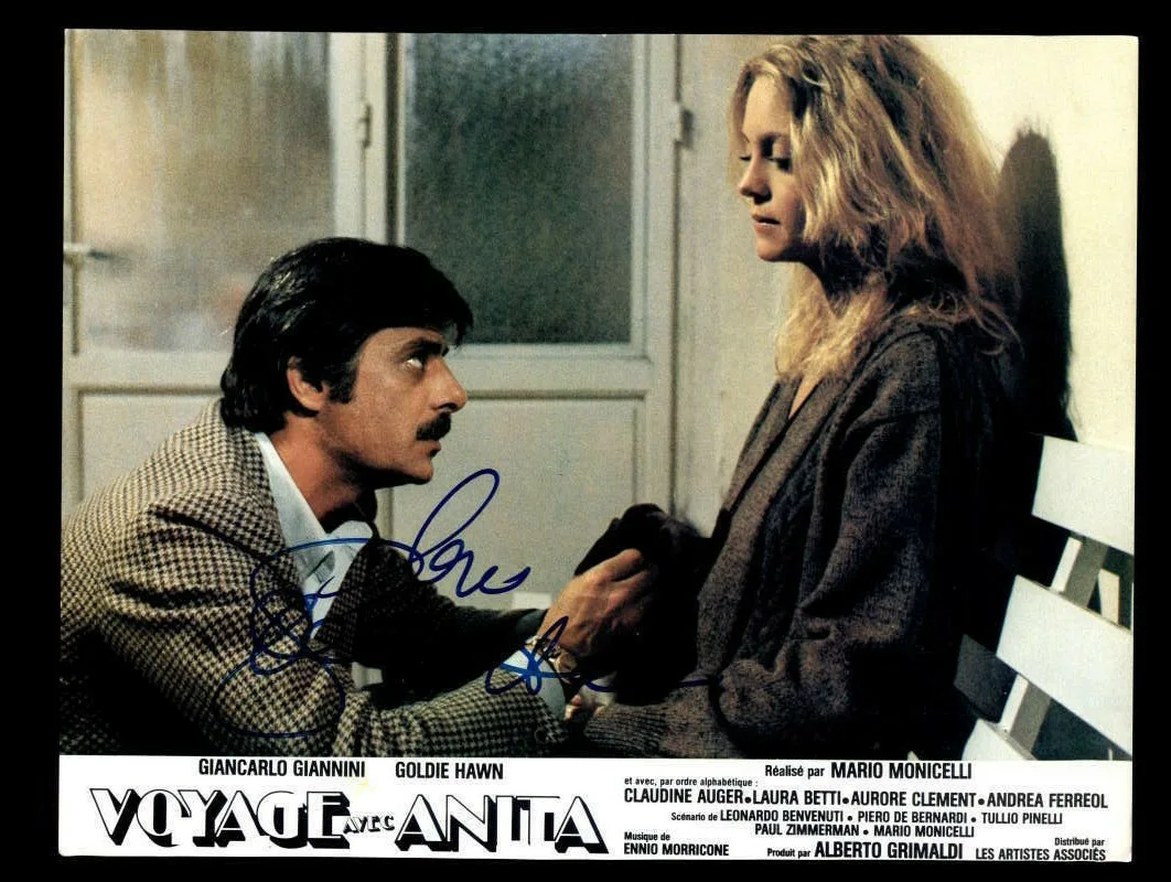 Goldie Hawn — Goldie Hawn JSA Coa Signed 8x10 Lovers and Liars Photo Autograph