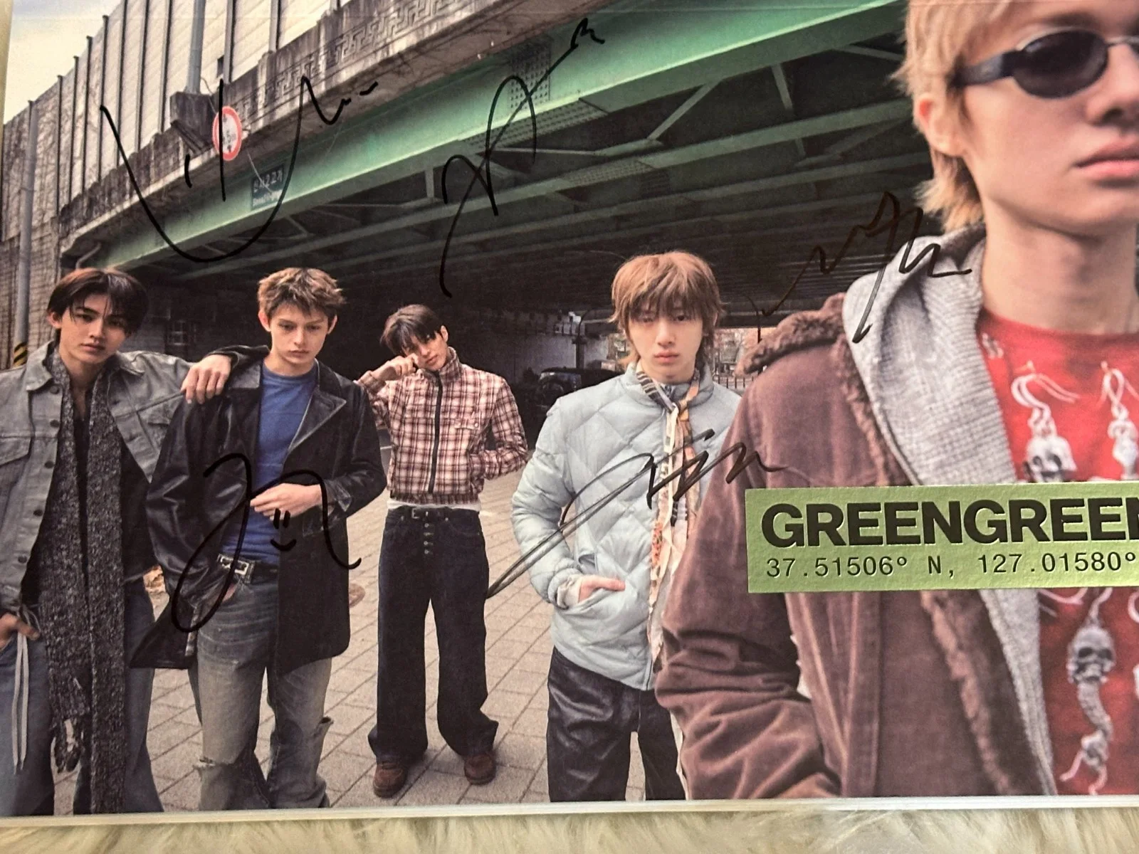 CORTIS [GREEN GREEN] - ALL MEMBER Autograph(Signed) PROMO ALBUM KPOP, изображение 2