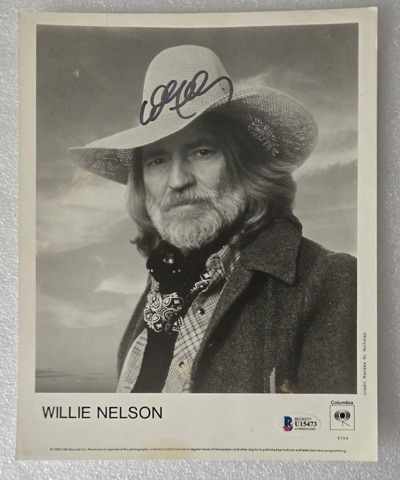 WILLIE NELSON SIGNED BECKETT BAS COA 8X10 PROMO PHOTO COUNTRY MUSIC AUTOGRAPHED, изображение 2