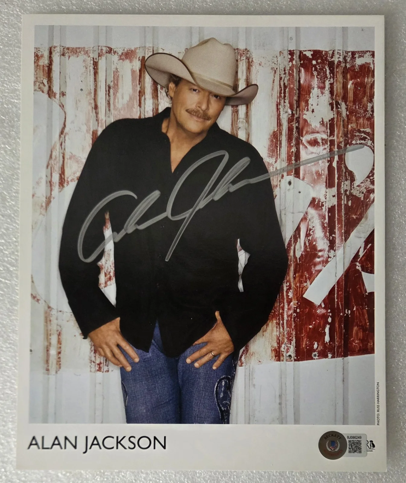 ALAN JACKSON SIGNED BECKETT BAS COA 8X10 PROMO PHOTO COUNTRY MUSIC AUTOGRAPHED, изображение 2