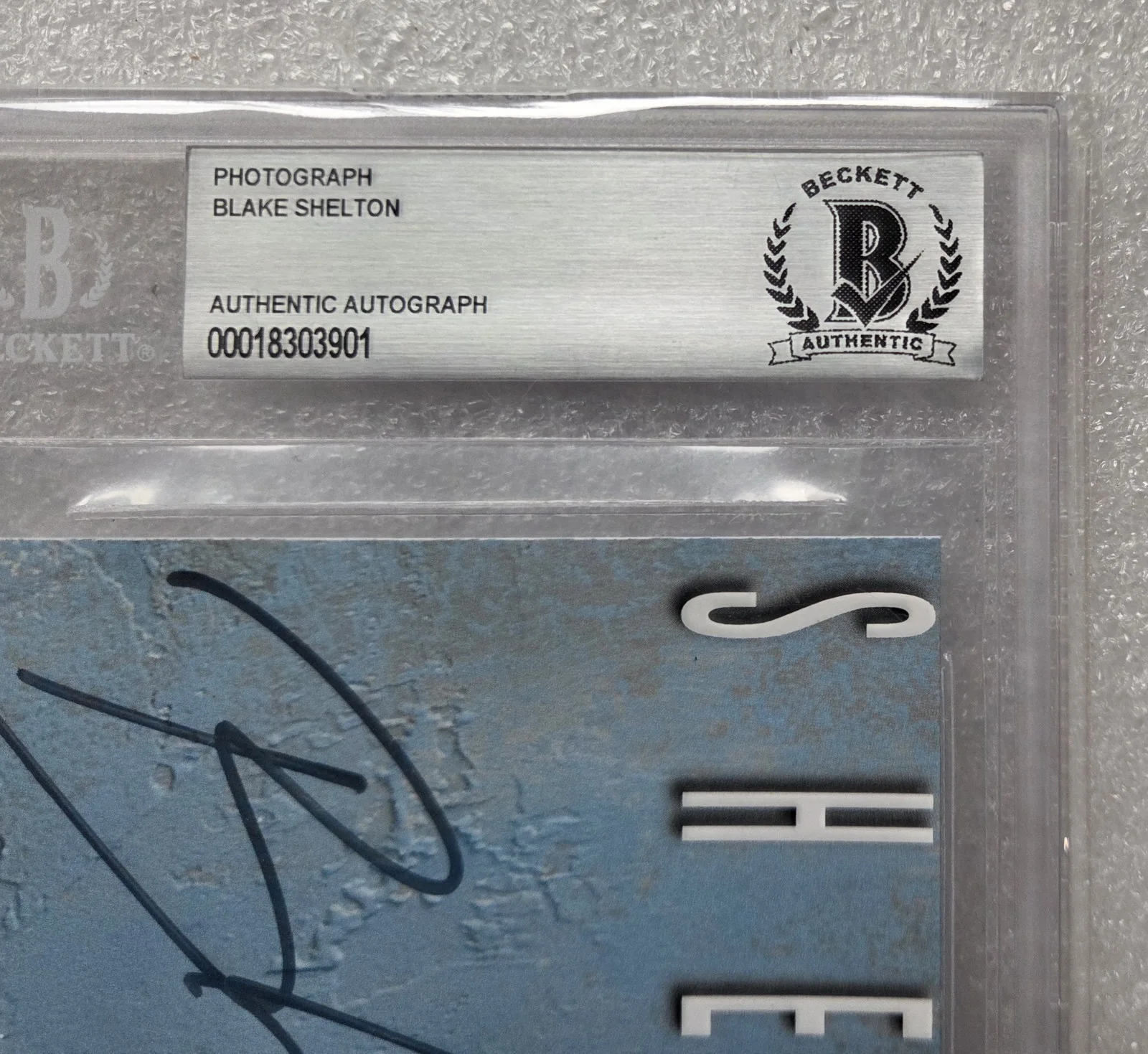 BLAKE SHELTON SIGNED PHOTO BECKETT BAS COA AUTOGRAPHED SLABBED COUNTY MUSIC, изображение 2
