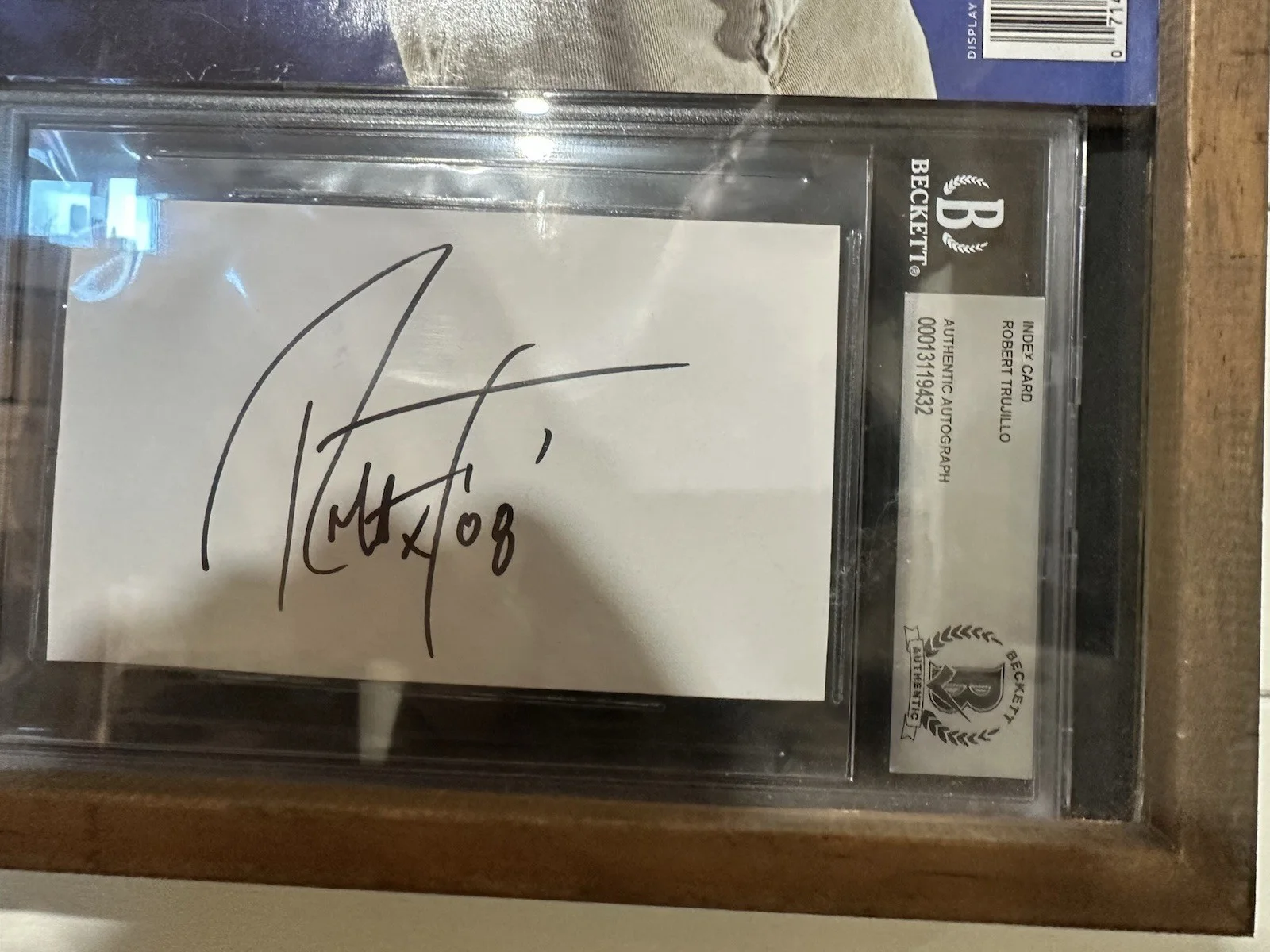Robert Trujillo Signed Card BAS Slabbed & Framed With Magazine Metallica, изображение 2